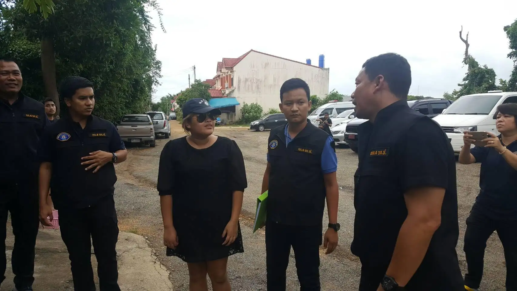image about กองปราบจับกุมเจ้าแม่เครือข่ายธุรกิจแชร์ลูกโซ่อายุเพียง 22 ปีมีเงินหมุนเวียนกว่า 120ล.