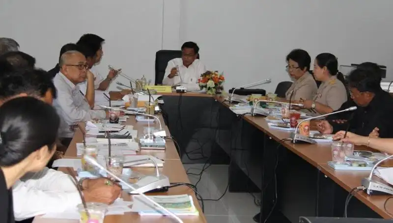 image about คืบหน้ากว่า 80% ผู้ว่าฯ ประชุมทุกเตรียมความพร้อมรับการเป็นเจ้าภาพแข่งขันกีฬาแห่งชาติ