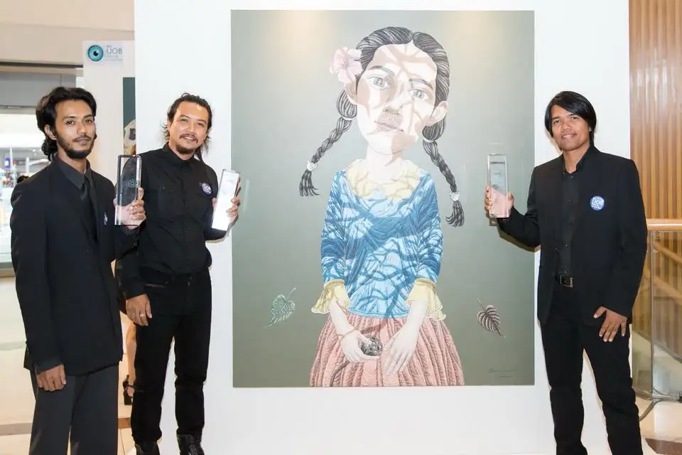 3ศิลปินชาวใต้คว้า 3รางวัลใหญ่จากการประกวดจิตรกรรมยูโอบี ครั้งที่ 8