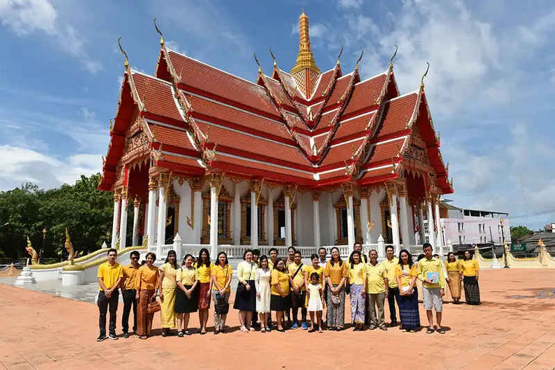 image about ม.สงขลานครินทร์ ตรัง ร่วมถวายเทียนพรรษาเนื่องในเทศกาลวันอาสาฬหบูชาและวันเข้าพรรษา ประจำปี 2561