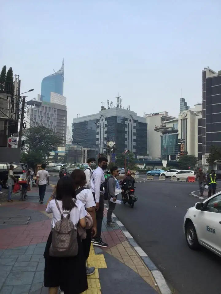 road.jpg