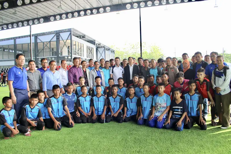 image about เปิดการแข่งขัน ฟุตบอลสนามหญ้าเทียมนักเรียน 7 คน โรงเรียนเอกชนจังหวัดชายแดนภาคใต้