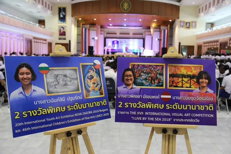 image about เปิดบ้านมหาวชิราวุธ ชูผลงาน 12 ปี เรียนรู้อย่างสร้างสรรค์ เป็นผู้นำทางวิชาการ สร้างคนดีออกสู่สังคม