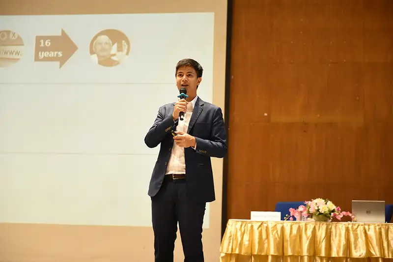 image about ​ม.อ.ตรัง เชิญ คุณไอติม – พริษฐ์ วัชรสินธุ บรรยายพิเศษ เตรียมความพร้อมนักศึกษาใหม่ ประจำปี 2562