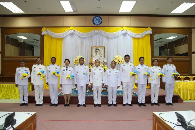 image about ​จังหวัดสงขลา จัดพิธีรับมอบสิ่งของพระราชทานและบัตรจิตอาสาพระราชทาน 904 วปร.