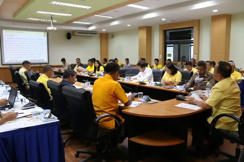 image about ​รองผู้ว่าฯ ประชุมขับเคลื่อนคณะกรรมการศูนย์อำนวยการความปลอดภัยทางถนนจังหวัดสงขลา