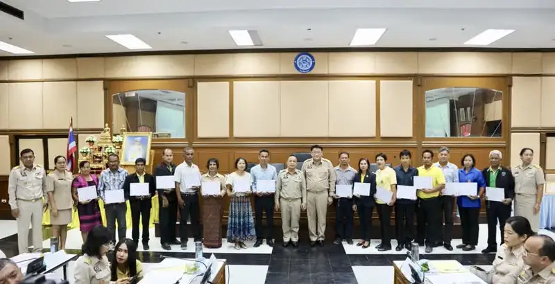 image about จังหวัดสงขลา มอบประกาศเกียรติคุณ "เกษตรกรต้นแบบเกษตรทฤษฎีใหม่จังหวัดสงขลา" ปี 2562 มุ่งสนับสนุนเกษตรกรให้เกิดการพึ่งพาตนเอง