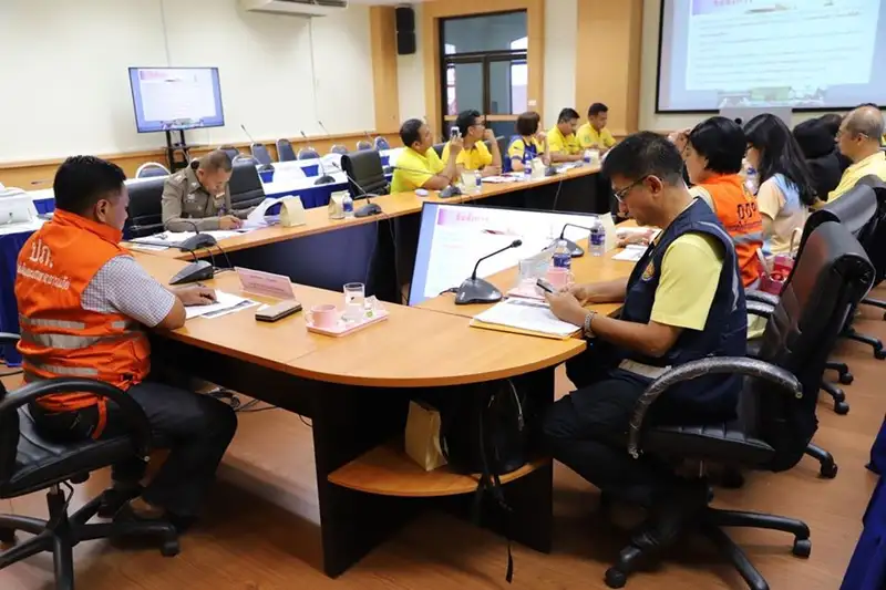 image about รองผู้ว่าฯ ประชุมด่วน หาสาเหตุเพื่อไม่ให้เกิดอุบัติเหตุซ้ำในช่วงเทศกาลปีใหม่ 2563