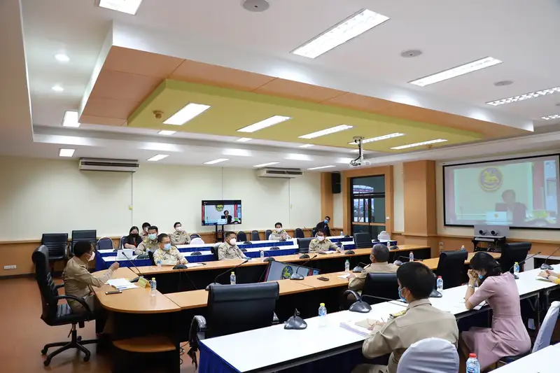 image about สงขลา ร่วมประชุมรับข้อสั่งการและติดตามการดำเนินงานที่เกี่ยวข้องกับการป้องกันโควิด-19