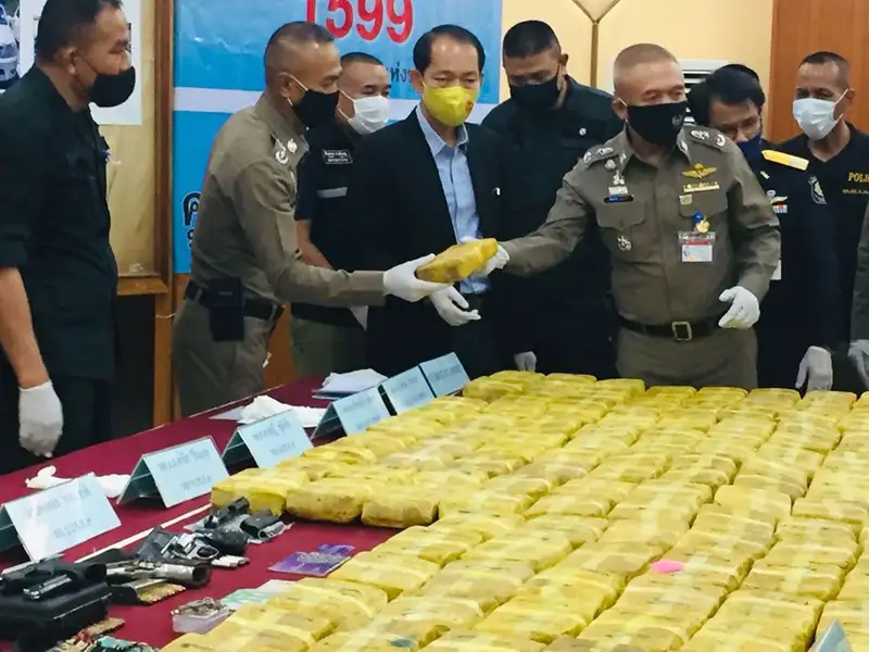 image about ตร.ภาค9 แถลงข่าวจับกุมยาบ้าลอตใหญ่กว่า 2ล้านเม็ด เตรียมขยายผลล่าวตัวเครือข่ายใหญ่