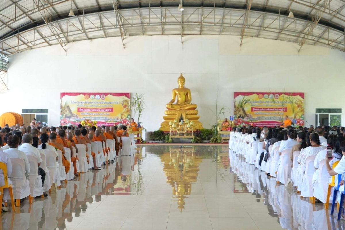 อบจ.สงขลา ร่วมสืบสาน รักษา และสืบทอดวัฒนธรรมอันดีงามของชาวพุทธ ในกิจกรรมส่งเสริมการเผยแผ่พระพุทธศาสนา เนื่องในวันมาฆบูชา ขึ้น 15 ค่ำ  เดือน 3 ณ พุทธมณฑลจังหวัดสงขลา