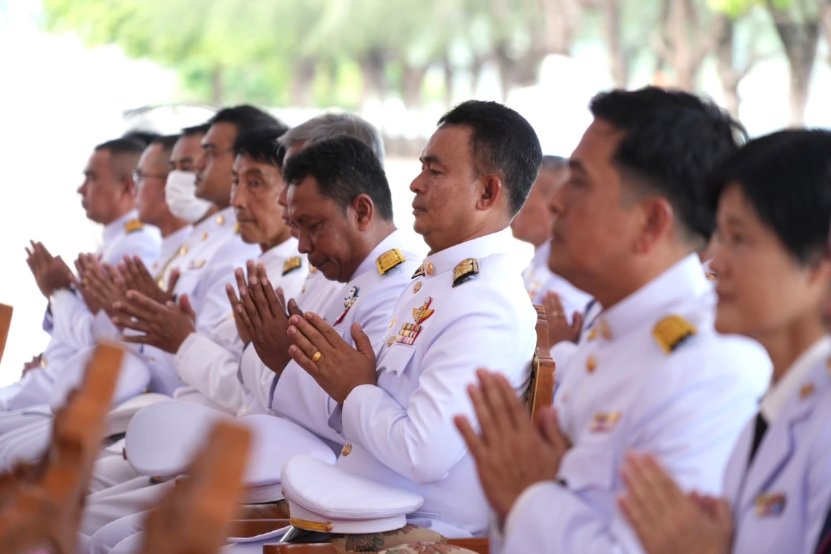 ภาพประกอบเนื้อหา 9 อบจ.สงขลา ร่วมน้อมรำลึก 102 ปี “องค์บิดาของทหารเรือไทย” เนื่องในวันอาภากร ประจำปี 2568