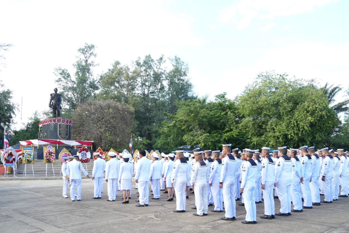 ภาพประกอบเนื้อหา 6 อบจ.สงขลา ร่วมน้อมรำลึก 102 ปี “องค์บิดาของทหารเรือไทย” เนื่องในวันอาภากร ประจำปี 2568