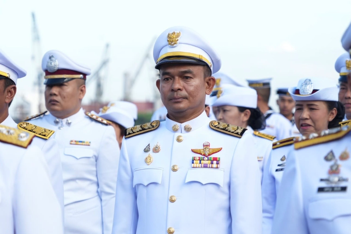 ภาพประกอบเนื้อหา 4 อบจ.สงขลา ร่วมน้อมรำลึก 102 ปี “องค์บิดาของทหารเรือไทย” เนื่องในวันอาภากร ประจำปี 2568
