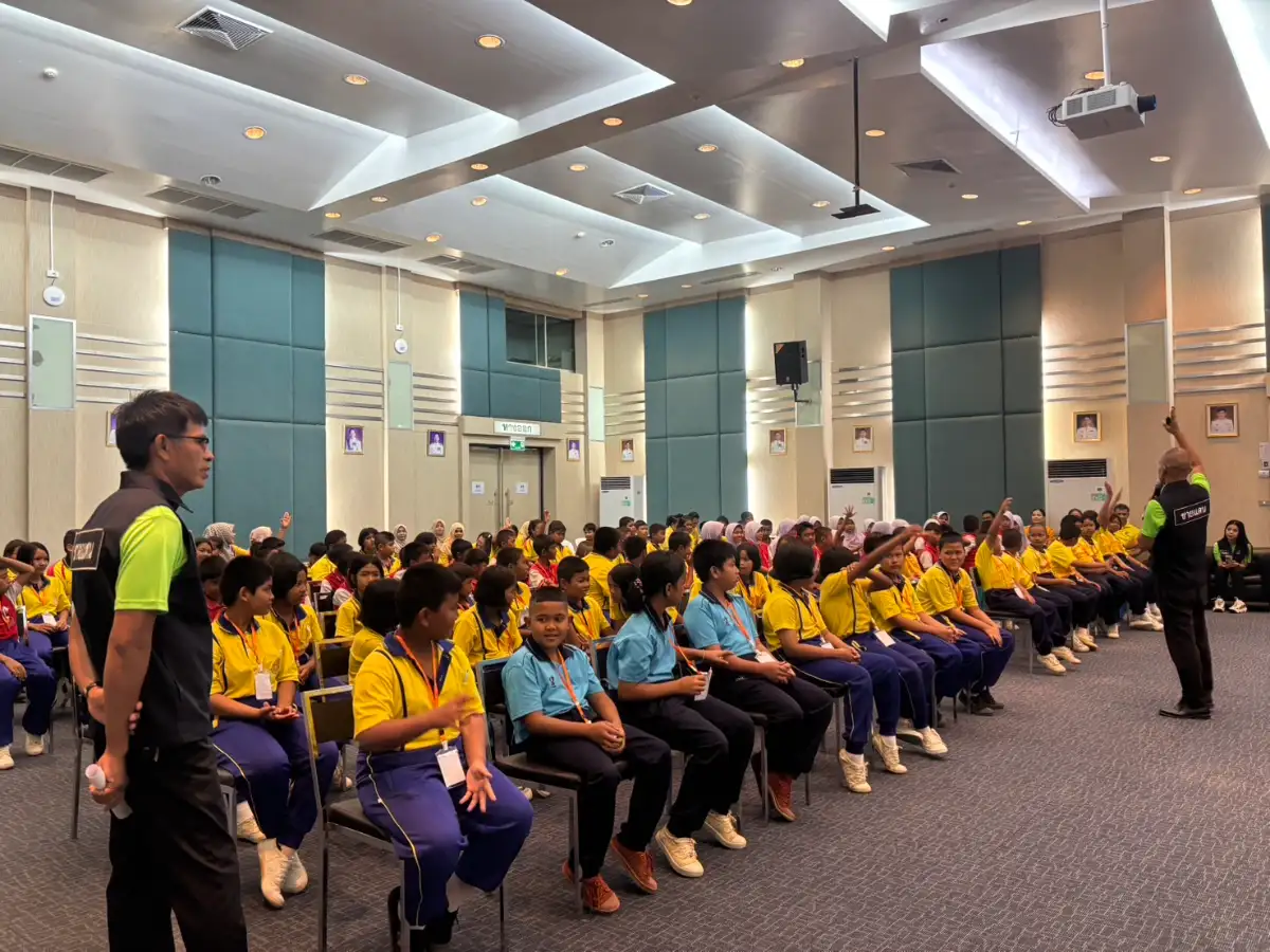 กฟผ. โรงไฟฟ้าจะนะให้ความอนุเคราะห์ห้องประชุมแก่ อบต. นาหว้า ในการจัดกิจกรรม“โครงการอบรมเยาวชนวัยใส ห่างไกลยาเสพติด”