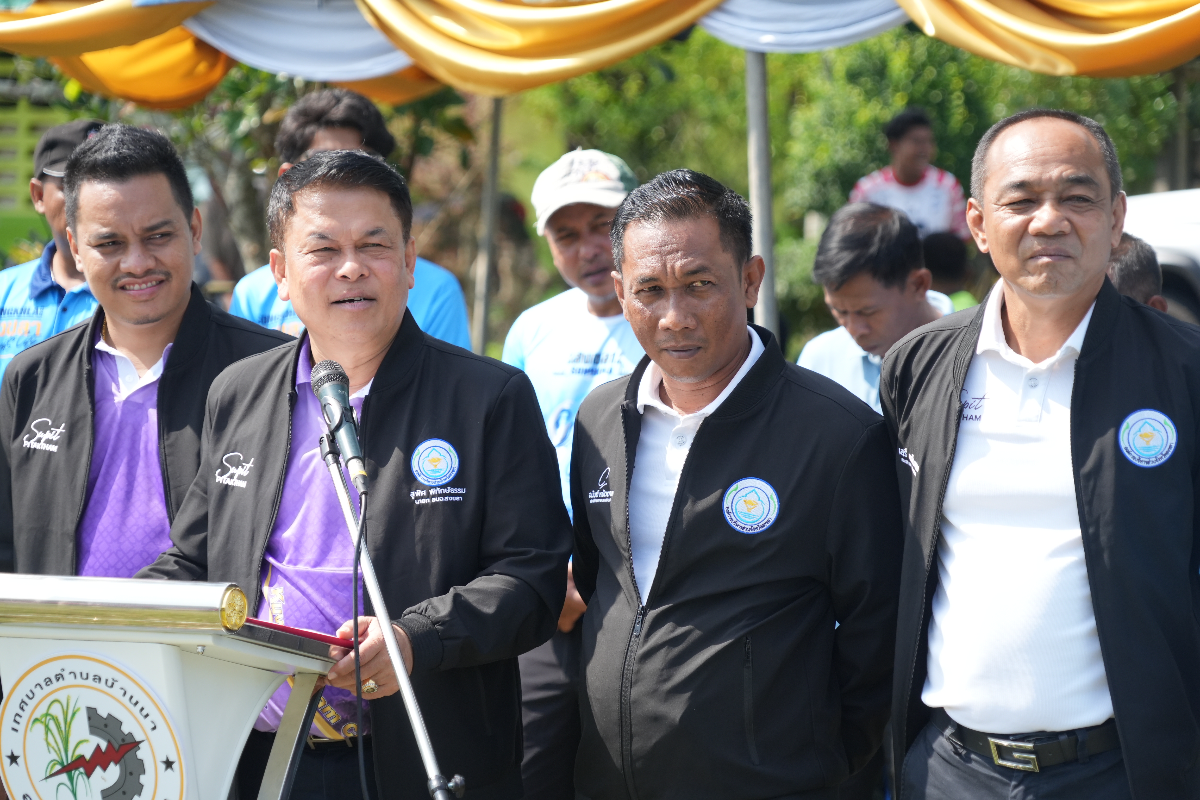นายกฯ สุพิศ เปิดโครงการจัดการแข่งขันกีฬาเทศบาลตำบลบ้านนา ประจำปี 2568