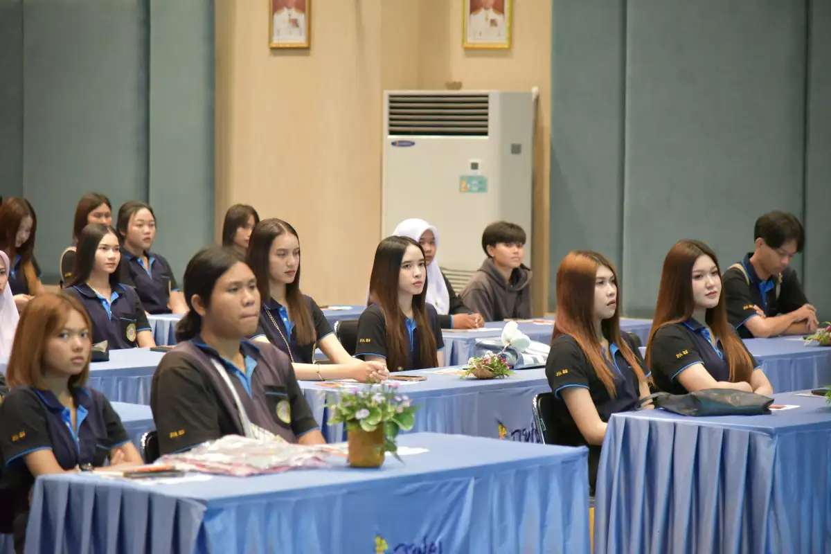 ภาพประกอบเนื้อหา 1 กฟผ. โรงไฟฟ้าจะนะ ให้การต้อนรับคณะศึกษาดูงานจากมหาวิทยาลัยราชภัฏสงขลา