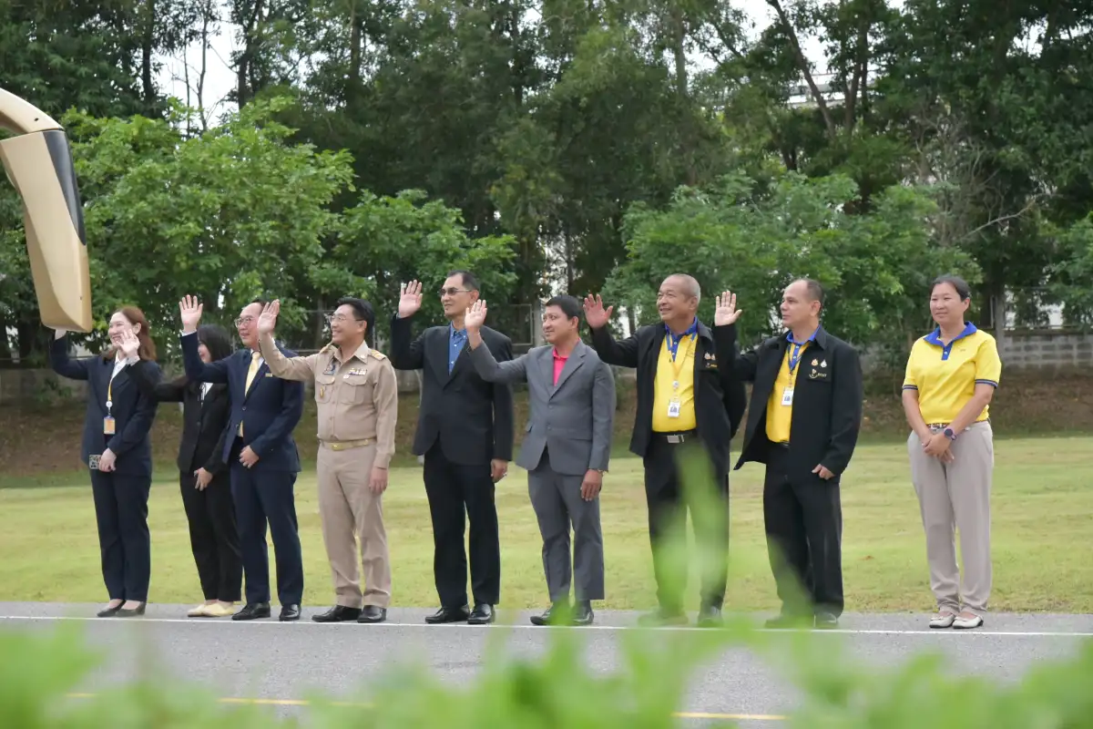ภาพประกอบเนื้อหา 2 กฟผ. โรงไฟฟ้าจะนะ ให้การต้อนรับคณะทูต 21 ประเทศ และสื่อมวลชนต่างประเทศ