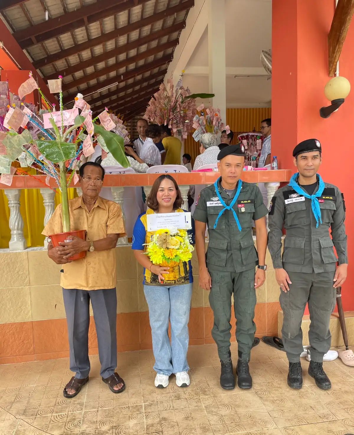 กฟผ.โรงไฟฟ้าจะนะร่วมกิจกรรมทอดกฐินสามัคคีประจำปี 2568  ณ วัดบ้านไร่  ตำบลป่าชิง อำเภอจะนะ  จังหวัดสงขลา