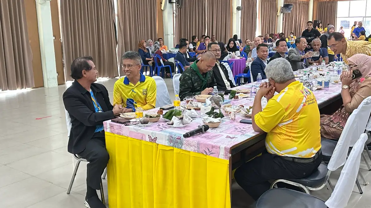 ภาพประกอบเนื้อหา 2 กฟผ. โรงไฟฟ้าจะนะ ร่วมกิจกรรมโครงการกินน้ำชายามเช้า - กินข้าวยำสัญจร ประจำเดือน ตุลาคม 2568