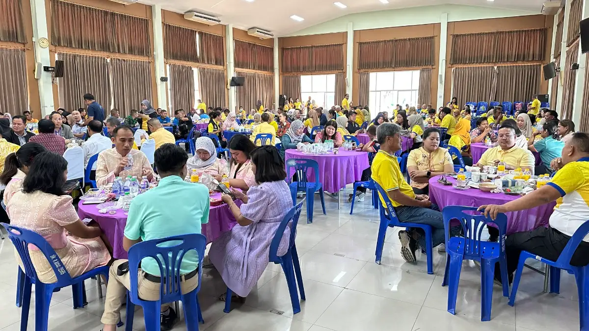 ภาพประกอบเนื้อหา 1 กฟผ. โรงไฟฟ้าจะนะ ร่วมกิจกรรมโครงการกินน้ำชายามเช้า - กินข้าวยำสัญจร ประจำเดือน ตุลาคม 2568