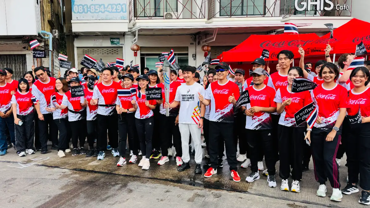 ภาพประกอบเนื้อหา 3 หาดทิพย์ปลุกพลังซีเกมส์-อาเซียนพาราเกมส์ 2025: "ไฟพระฤกษ์" ส่องสว่างสงขลา ผู้คนร่วมให้กำลังใจคึกคัก!