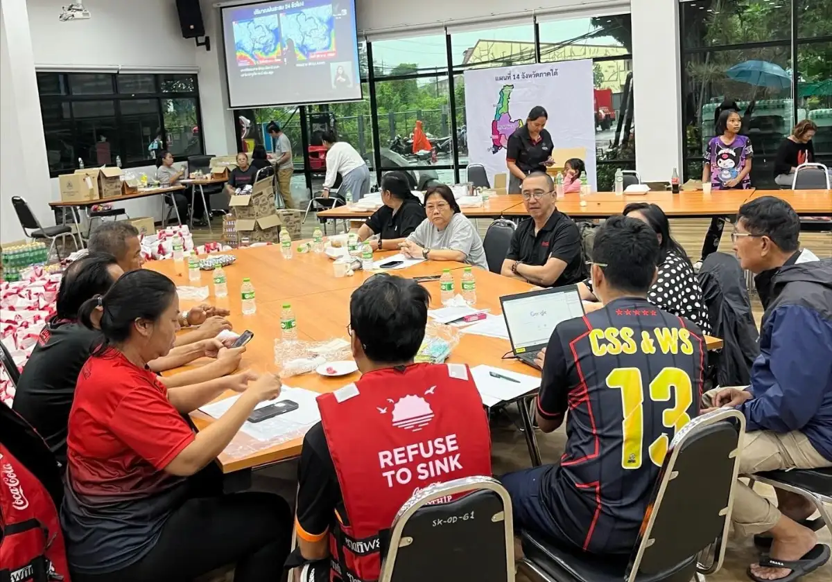 ภาพประกอบเนื้อหา 1 “หาดทิพย์” แถลงยืนยันน้ำท่วมไม่กระทบฐานการผลิต พร้อมระดมสรรพกำลังเร่งให้ความช่วยเหลือพนักงานและชุมชนที่ได้รับผลกระทบ