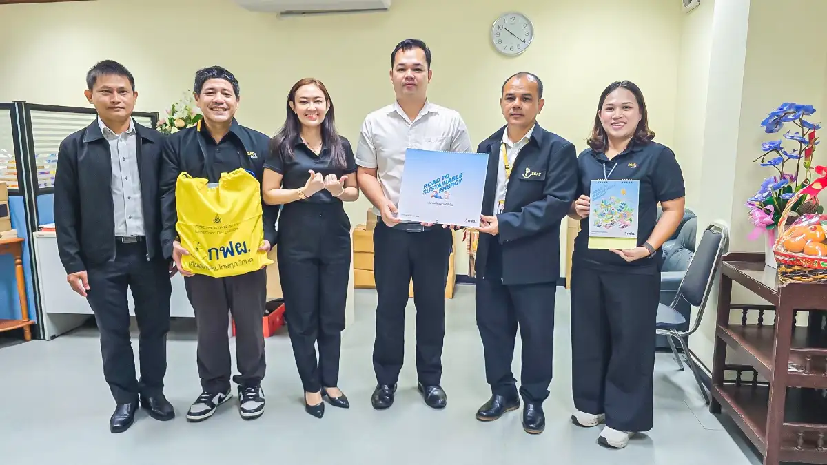 กฟผ.โรงไฟฟ้าจะนะ  มอบปฏิทิน กฟผ. สวัสดีปีใหม่ผู้ว่าราชการจังหวัดสงขลา